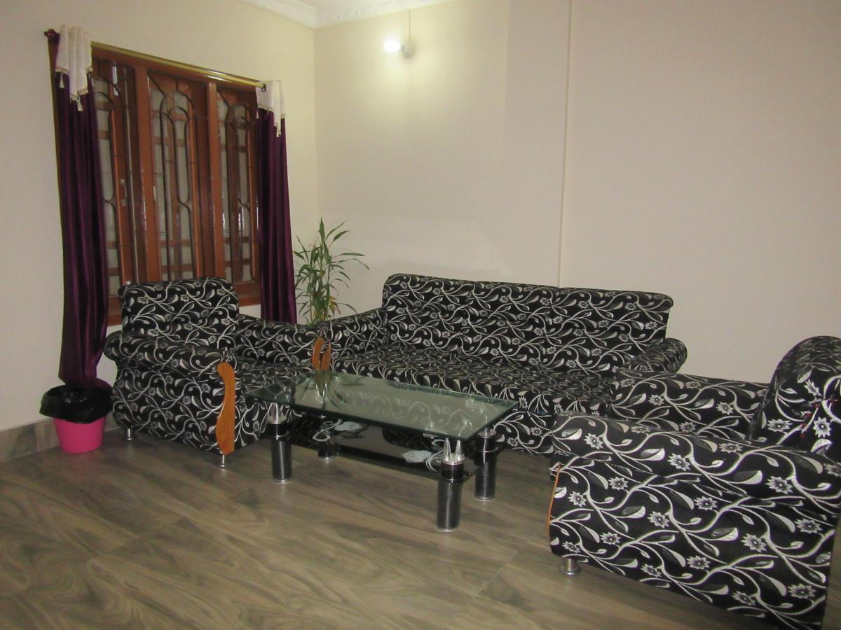 Hotel Druk Bhalukpung Kültér fotó
