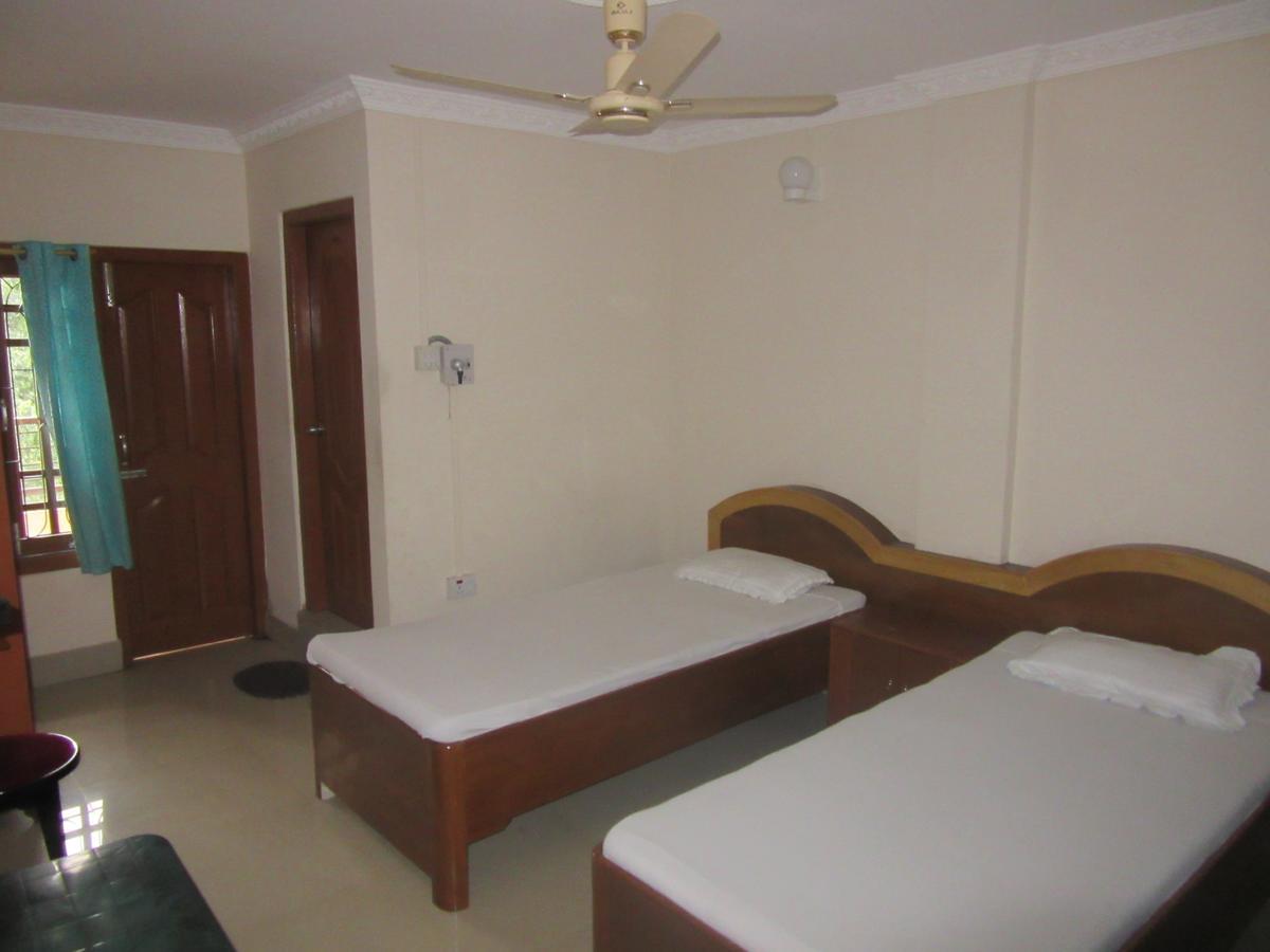 Hotel Druk Bhalukpung Kültér fotó